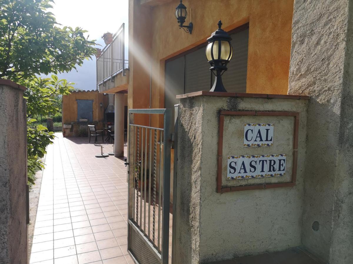 Masoveria De Cal Sastre Girona Eksteriør billede
